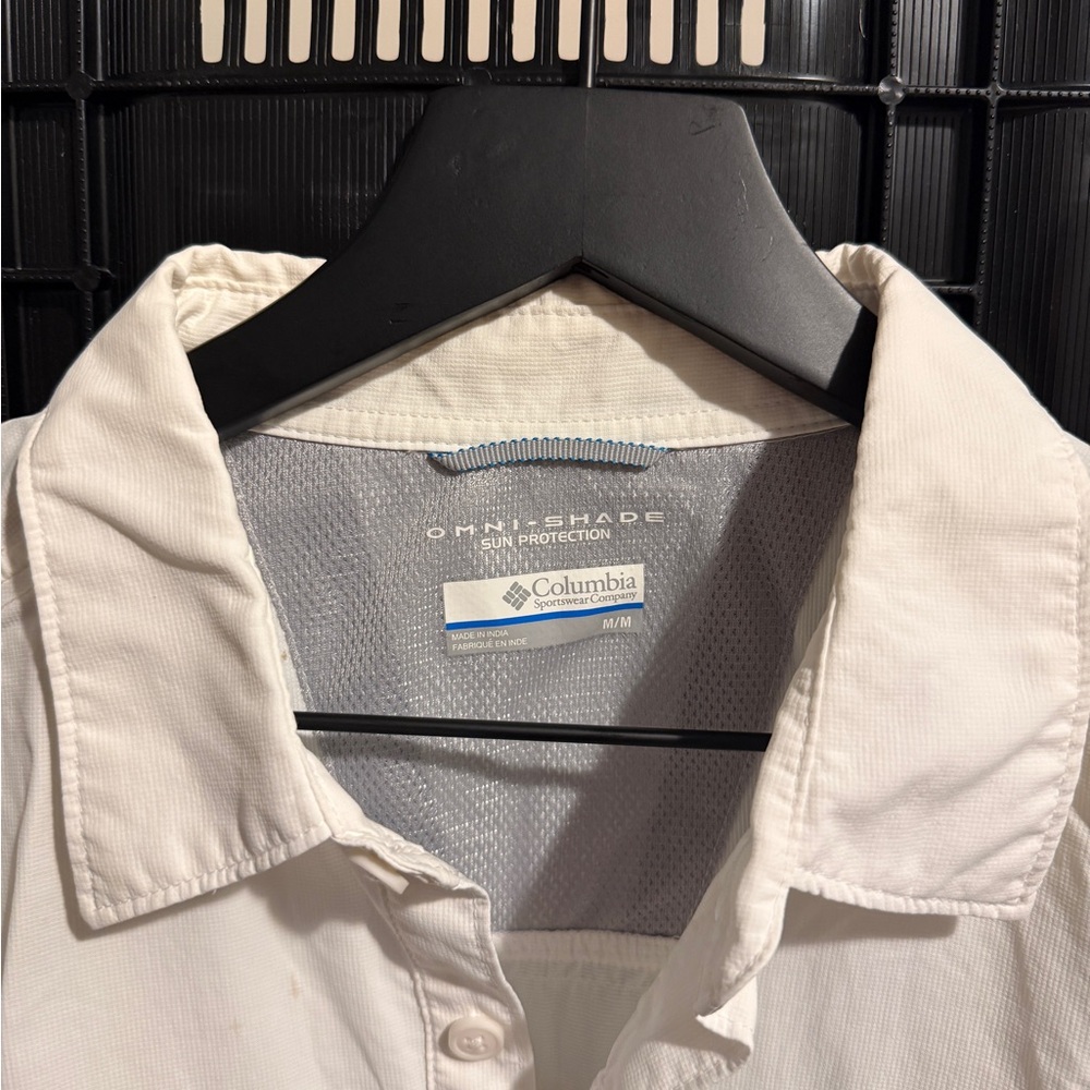 Columbia Men's Cream Button Down Shirt